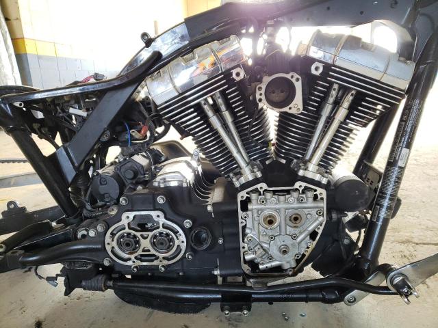 2011 HARLEY-DAVIDSON FXDC 1HD1GV416BC304885