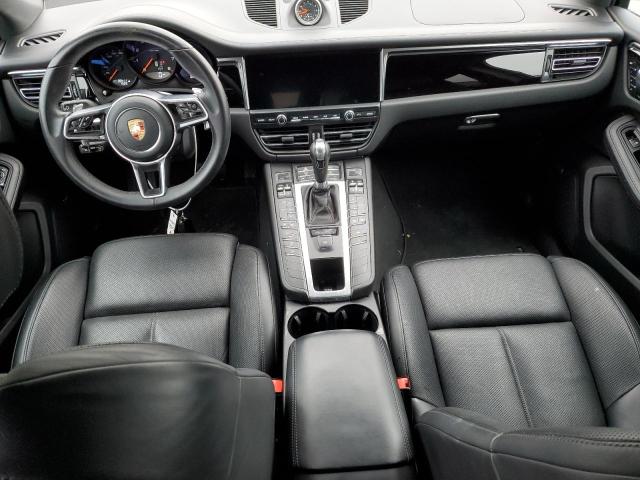 VIN WP1AA2A5XKLB05622 2019 Porsche Macan no.8