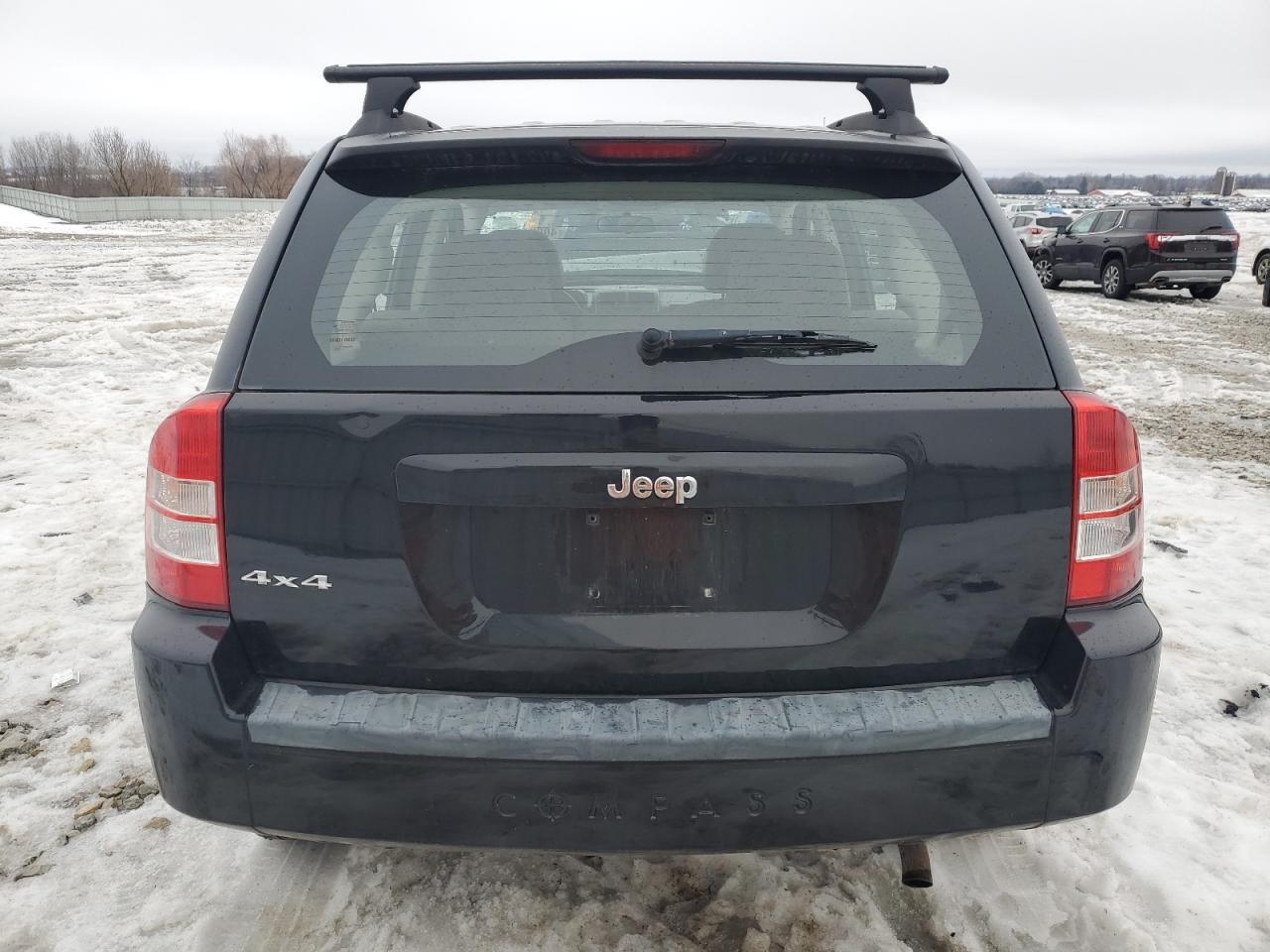 1J8FF47WX7D428812 2007 Jeep Compass