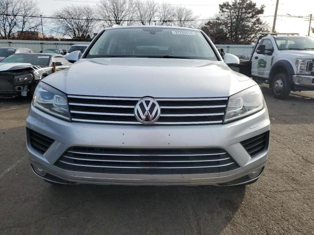 2015 VOLKSWAGEN TOUAREG - WVGEF9BP5FD002732
