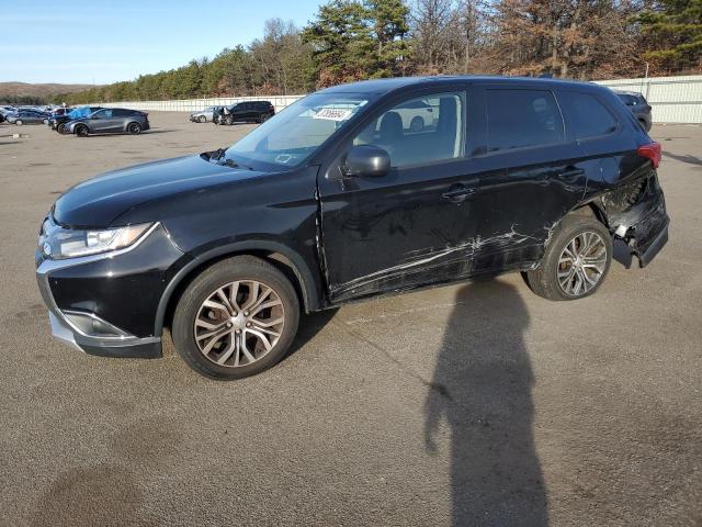 2017 Mitsubishi Outlander ES