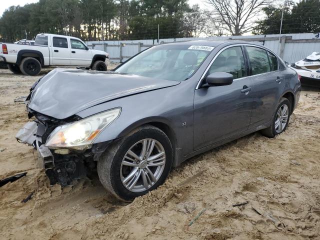 2015 INFINITI Q40 