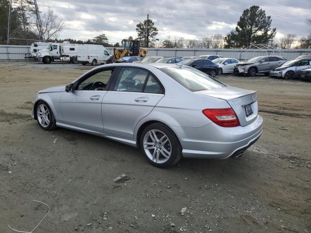 VIN WDDGF8AB4DR285871 2013 Mercedes-Benz C-Class, 3... no.2