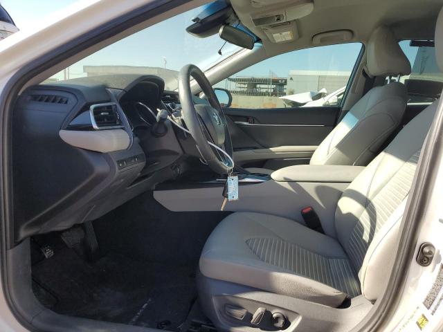 2018 TOYOTA CAMRY L 4T1B11HK2JU151168