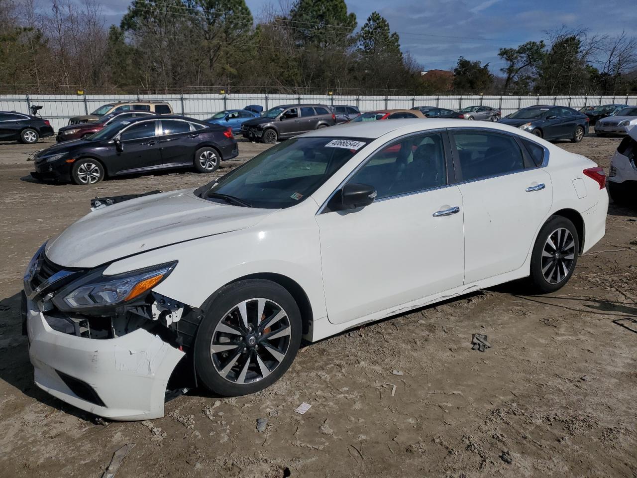 2018 Nissan Altima 2.5 vin: 1N4AL3AP7JC239222