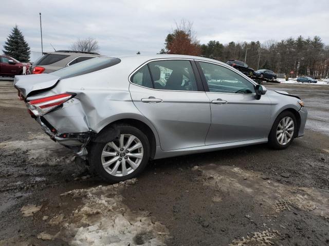 4T1B11HK9JU100735 | 2018 TOYOTA CAMRY L