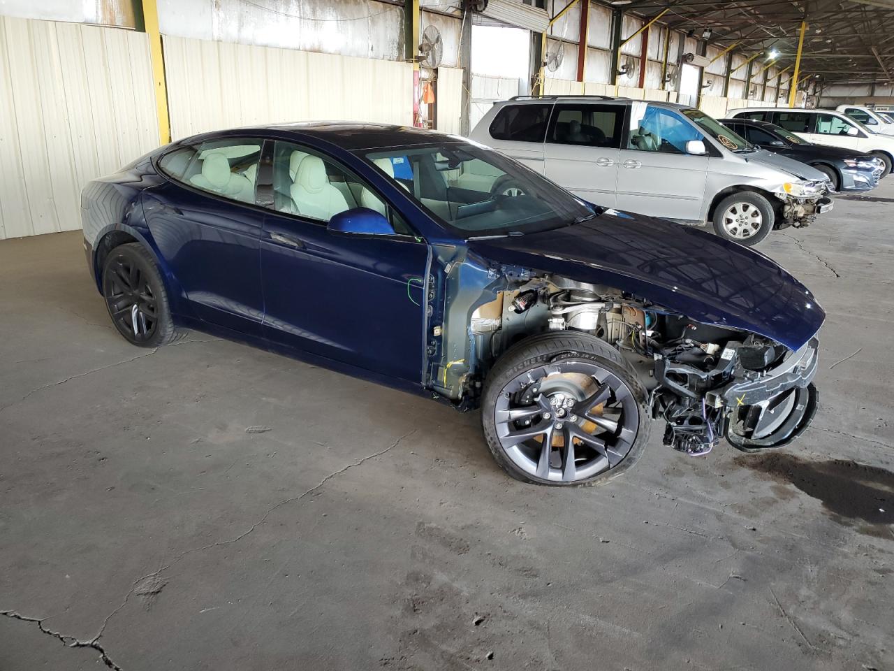 2022 Tesla Model S vin: 5YJSA1E57NF475234