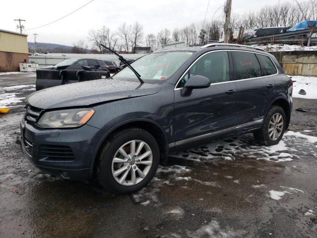 2013 Volkswagen Touareg 