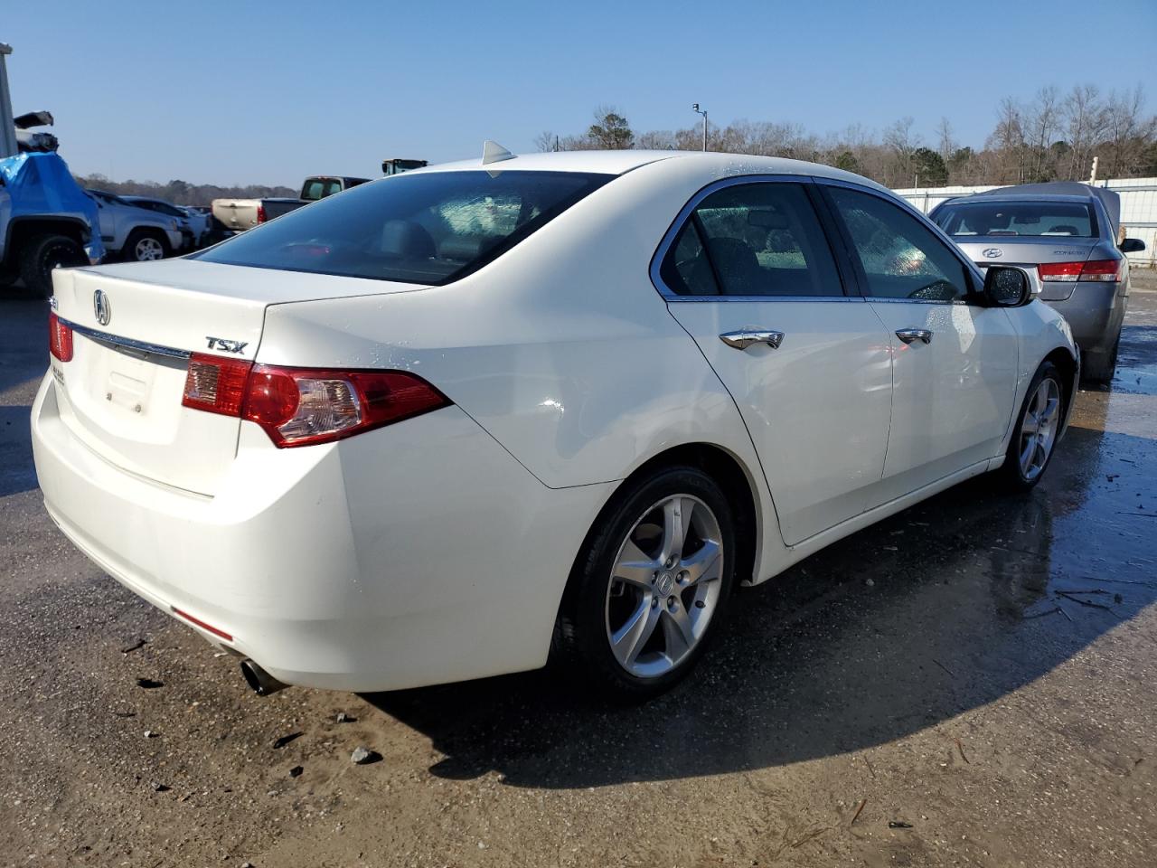 JH4CU2F63BC009834 2011 Acura Tsx