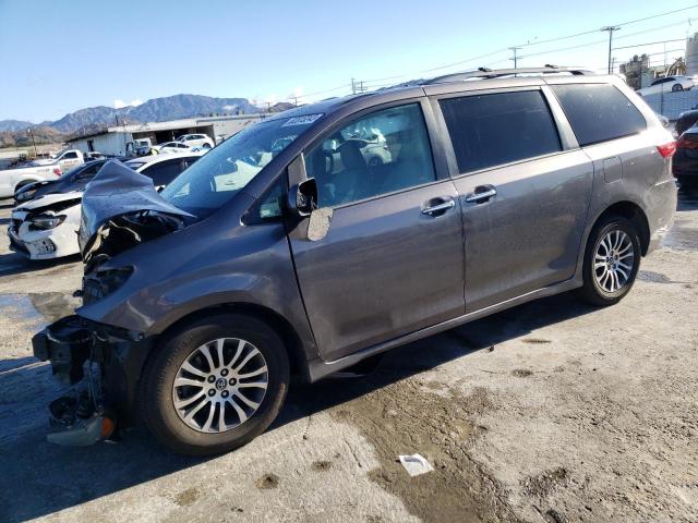 2019 Toyota Sienna XLE