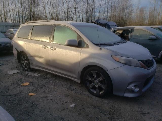 5TDXK3DC7BS076653 2011 TOYOTA SIENNA, photo no. 4