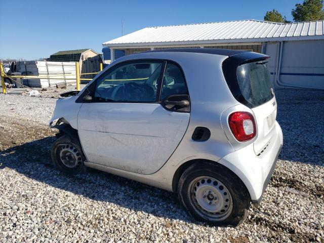 VIN WMEFJ5DA8GK139493 2016 Smart Fortwo no.2