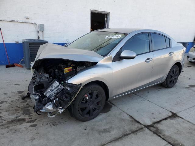 2013 Mazda Mazda3 i