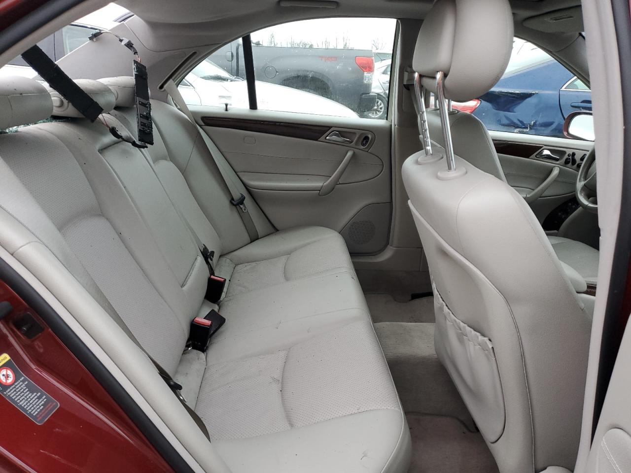 WDBRF64J72F147801 2002 Mercedes-Benz C 320