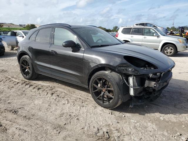 VIN WP1AB2A59JLB39899 2018 Porsche Macan, S no.4