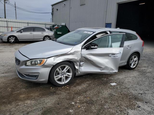 2015 Volvo V60 Platinum