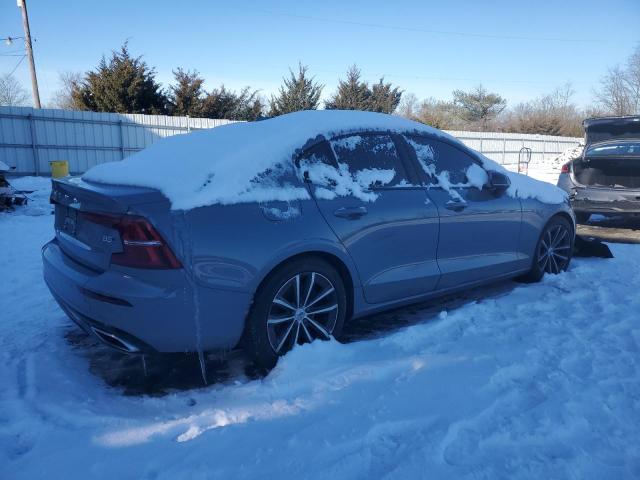 2022 VOLVO S60 B5 MOM 7JRL12TZ2NG161790