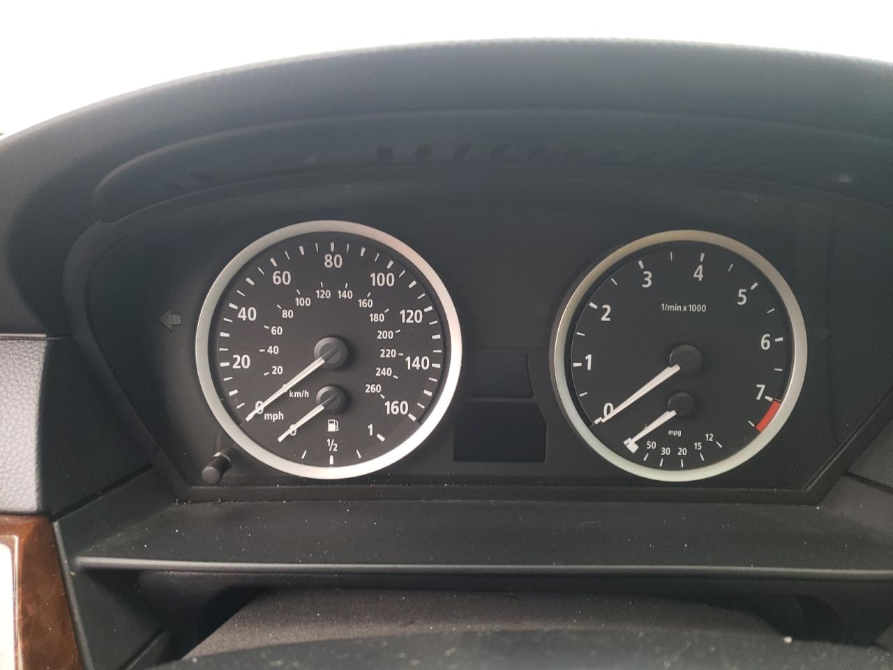 WBANN73557CN04430 2007 BMW 530 Xit