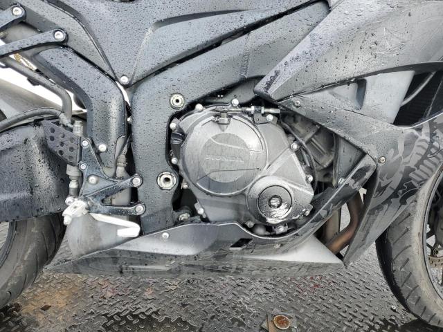 2008 HONDA CBR 600RR - JH2PC40628M100744