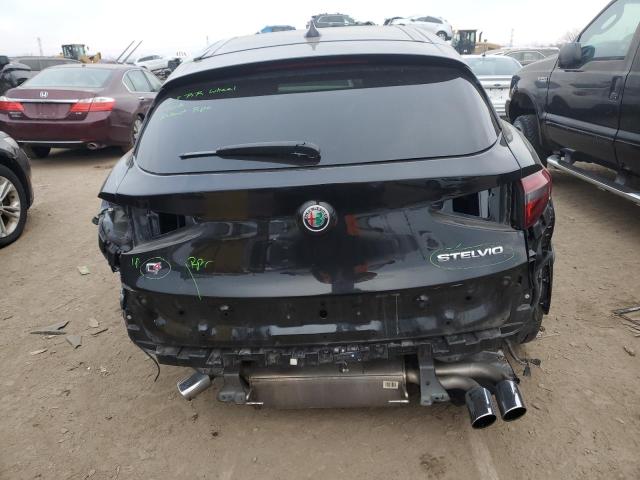 ZASFAKEV6J7C09718 | 2018 ALFA ROMEO STELVIO QU