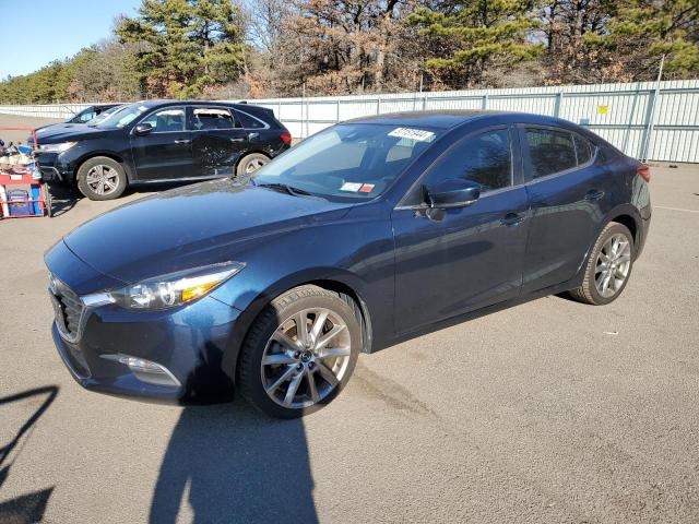 2018 Mazda Mazda3 4-Door Touring