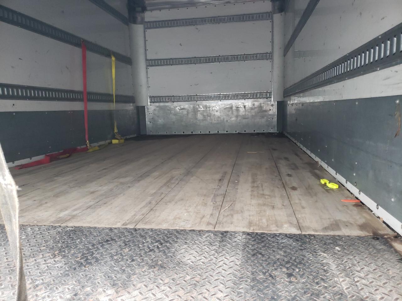 JALE5W162N7305073 2022 Isuzu Nrr