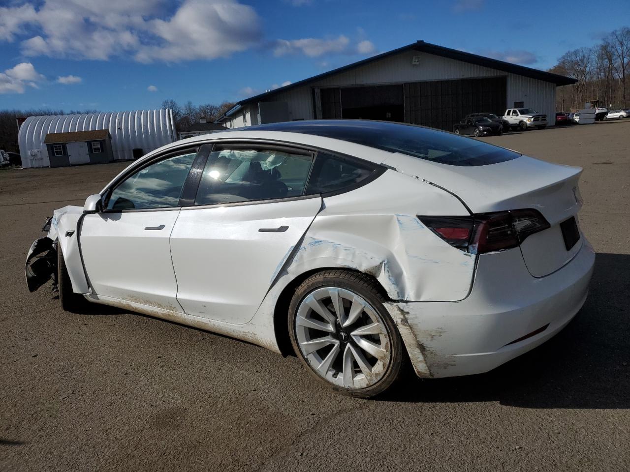 5YJ3E1EB1NF286724 2022 Tesla Model 3