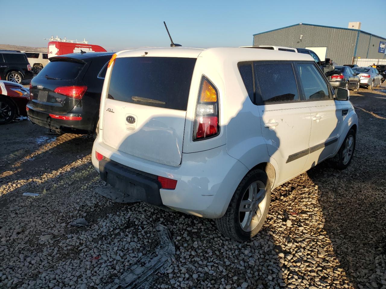 KNDJT2A21B7286474 2011 Kia Soul +