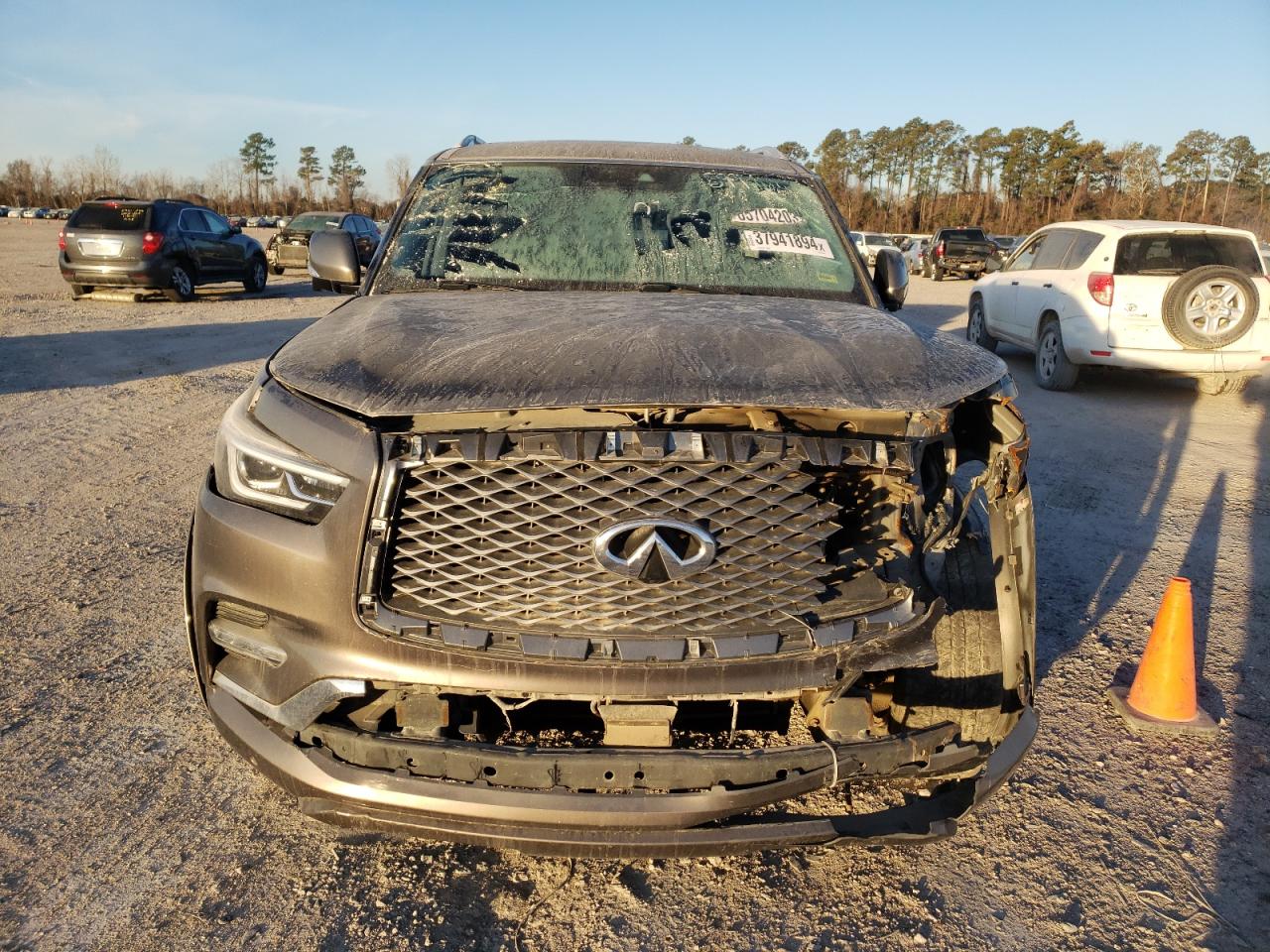 jn8az2nf7k9687158 JN8AZ2NF7K9687158 2019 Infiniti Qx80 Luxe