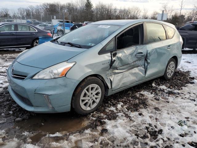 2013 Toyota Prius v 