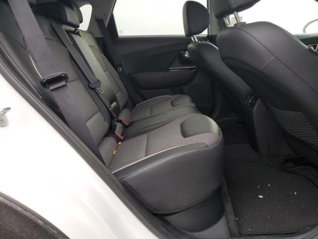 2022 KIA NIRO S KNDCC3LG0N5135889