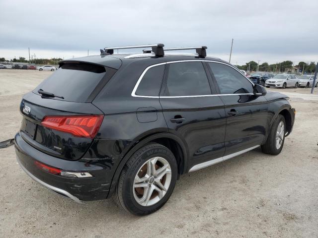 WA1ANAFY6K2024488 2019 AUDI Q5, photo no. 3