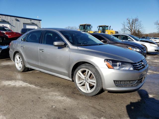 Vin: 1vwbn7a35ec010053, lot: 40357994, volkswagen passat se 20144