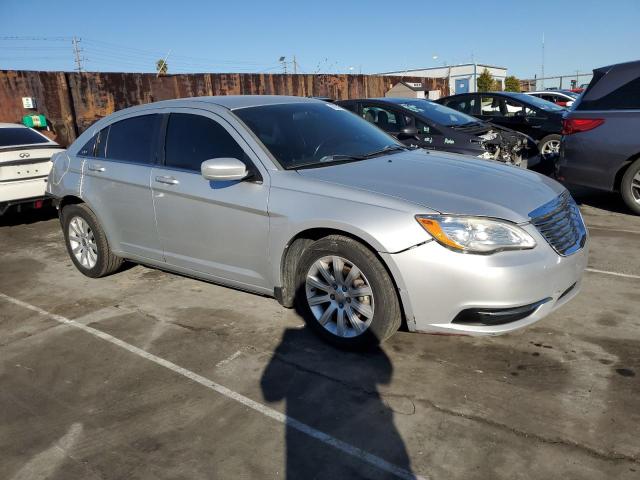 VIN KMHTC6AD7DU118209 2011 CHRYSLER 200 no.4