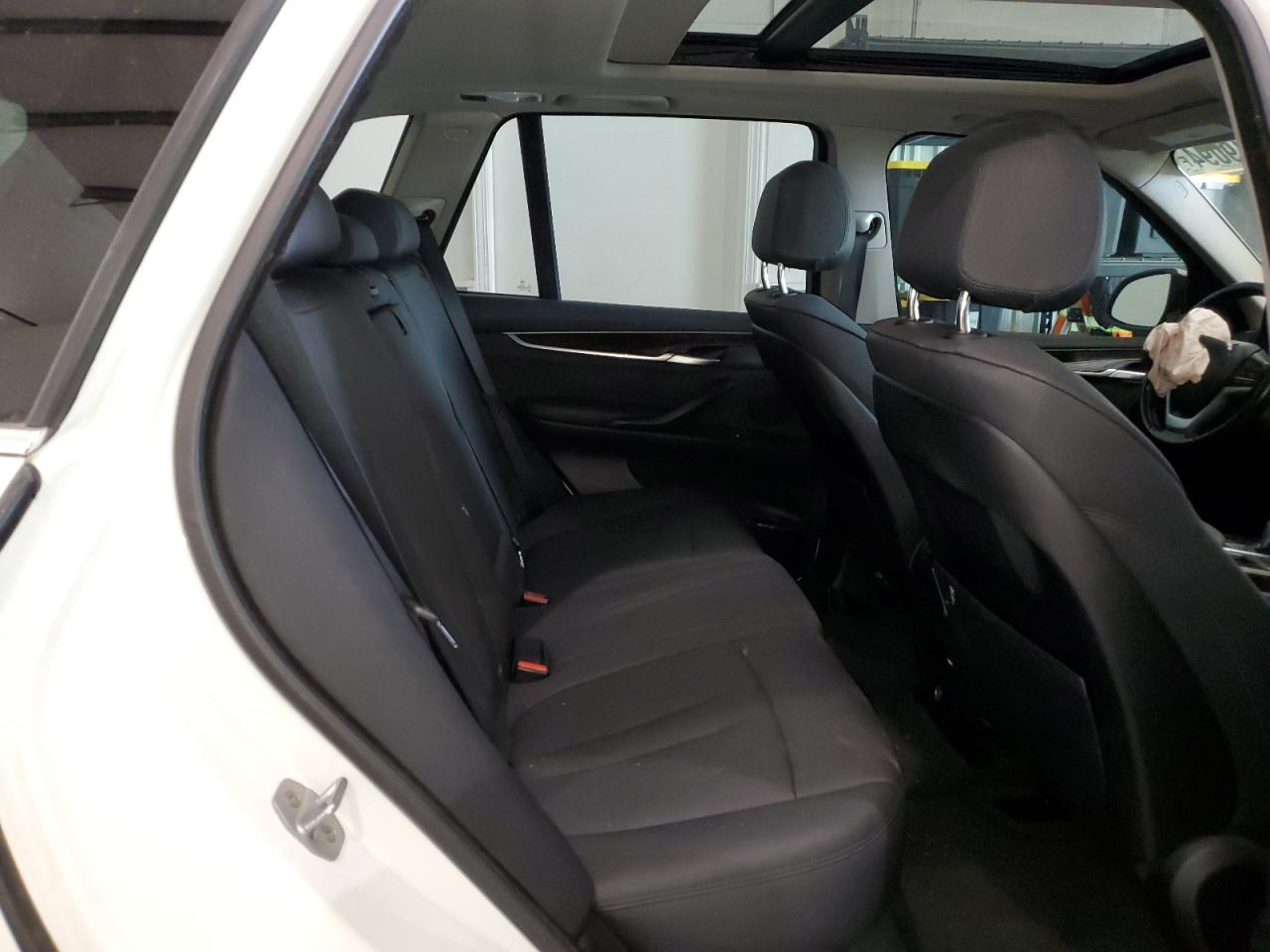 5UXKR2C58G0R70074 2016 BMW X5 Sdrive35I