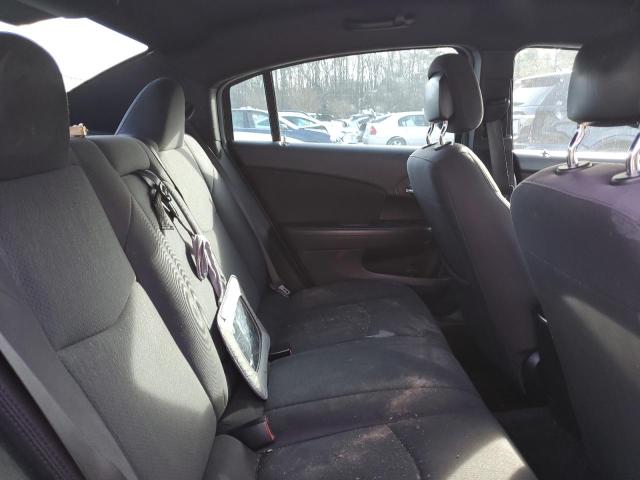 2013 Chrysler 200 - Image 10