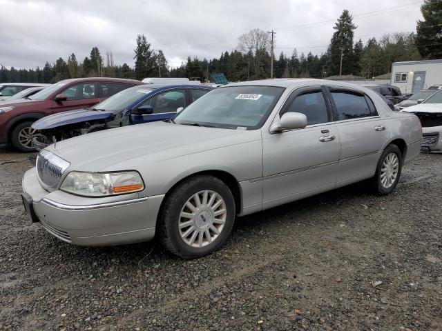 2004 Lincoln Town Car Ultimate