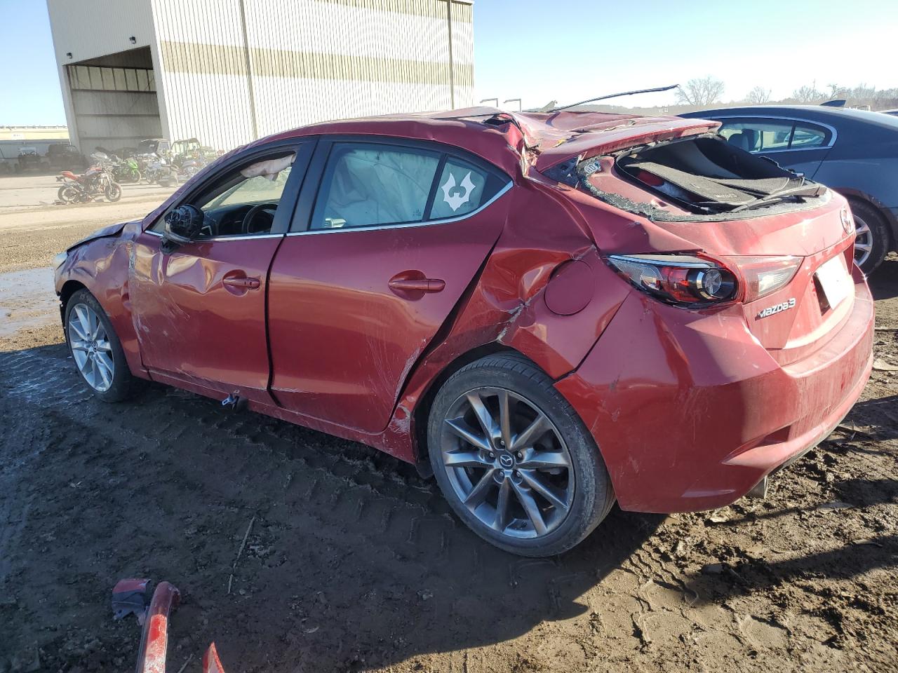 3MZBN1L36JM190582 2018 Mazda 3 Touring