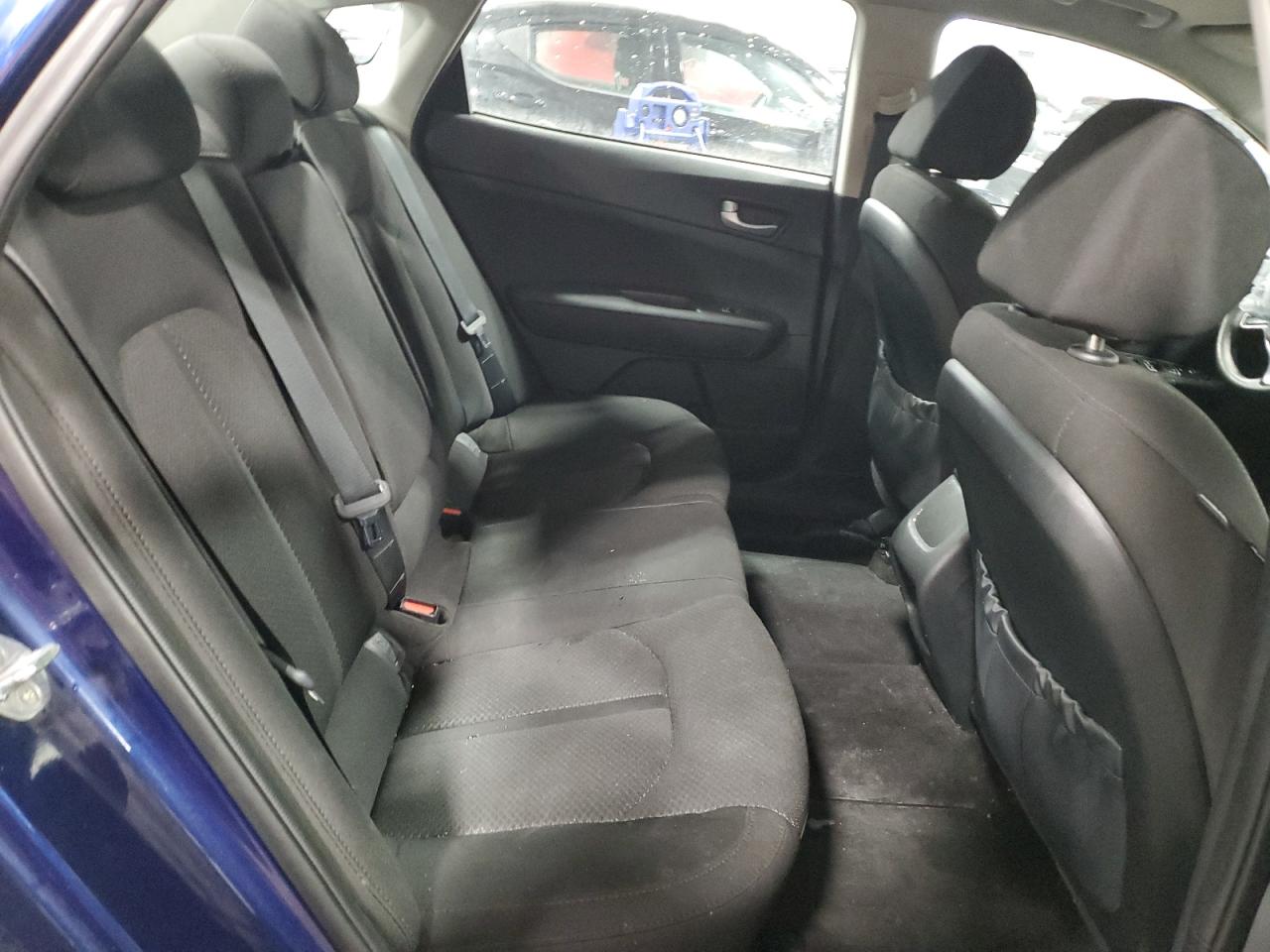 5XXGT4L37JG194173 2018 Kia Optima Lx