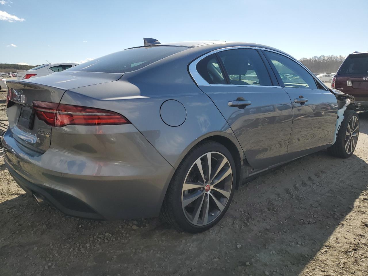 2020 Jaguar Xe S vin: SAJAE4FX5LCP56008