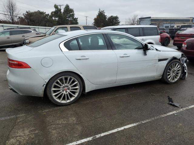 Vin: sajan4bv4ha948513, lot: 37811914, jaguar xe first edition 20173