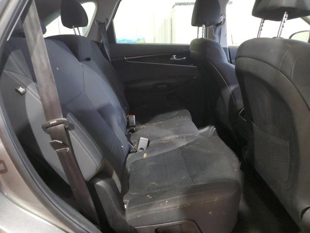 2019 KIA SORENTO LX 5XYPG4A52KG490269