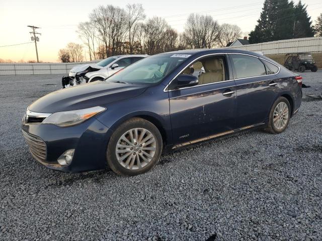 2013 Toyota Avalon Hybrid 