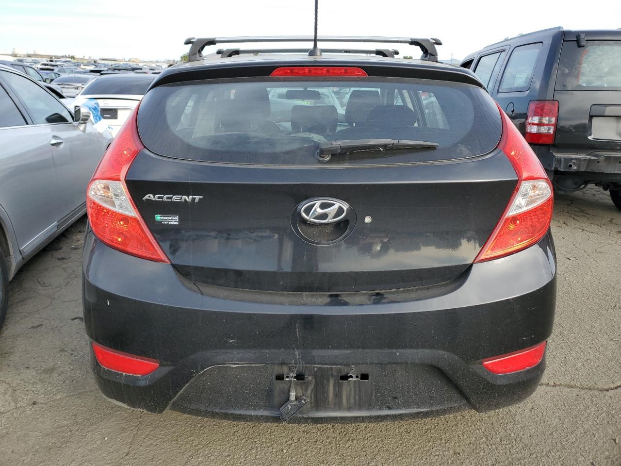 KMHCT5AE3HU327309 2017 Hyundai Accent Se