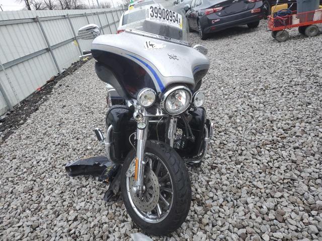 2009 HARLEY-DAVIDSON FLHTCUSE4 - 1HD1PR8129Y955865