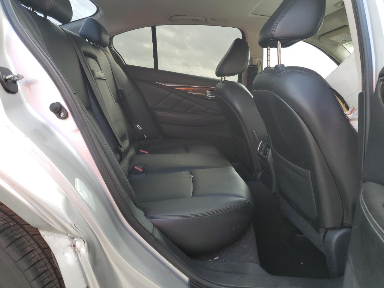 JN1EV7AP6JM366473 2018 Infiniti Q50 Luxe