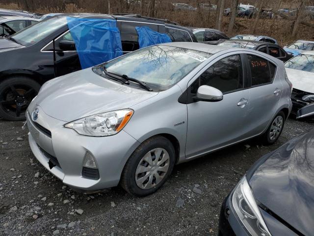 2014 Toyota Prius c 