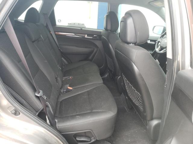 2015 KIA SORENTO LX - 5XYKTCA66FG633254