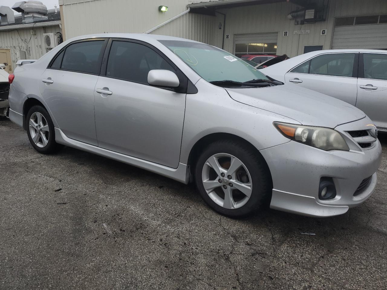 2T1BU4EE1BC653700 2011 Toyota Corolla S