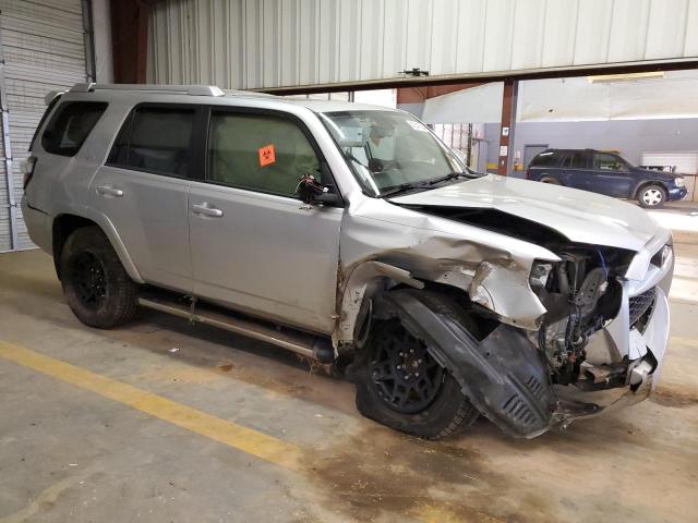 2016 TOYOTA 4RUNNER SR - JTEZU5JR0G5131461